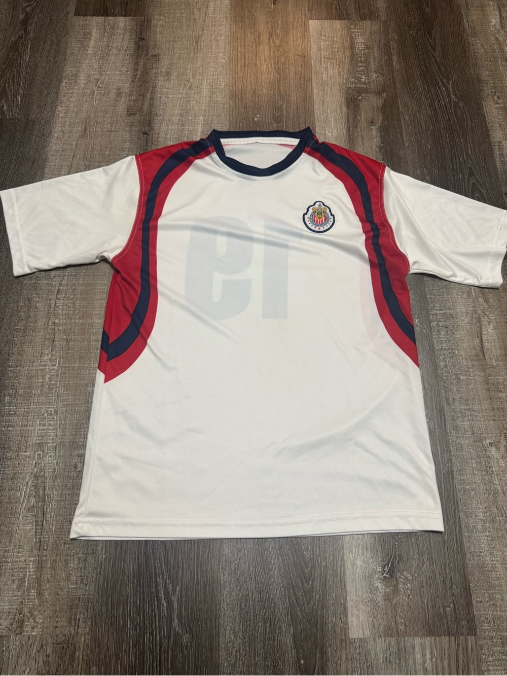 Mens Chivas White & Red Short Sleeve Soccer Jersey